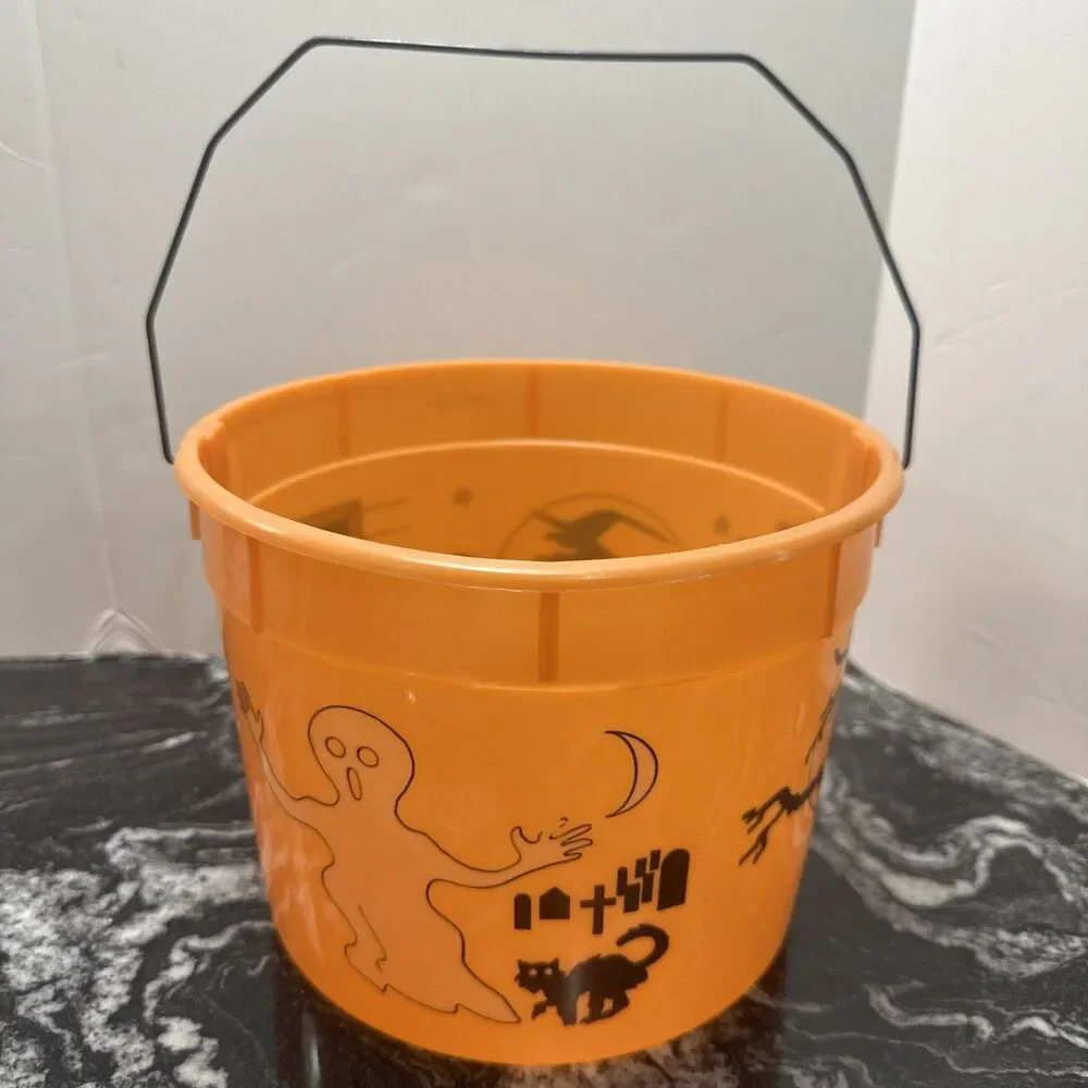 Vintage SHAMROCK NEATWAY U.S.A Halloween trick treat candy bucket wire bale NICE
